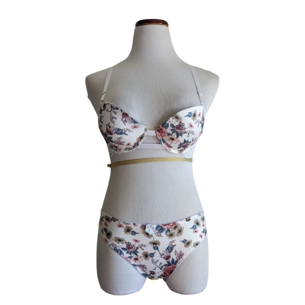 Vintage Floral Set
